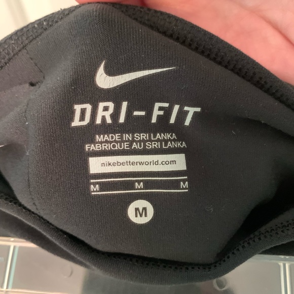 Womens Nike calf-length leggings - Picture 3 of 3